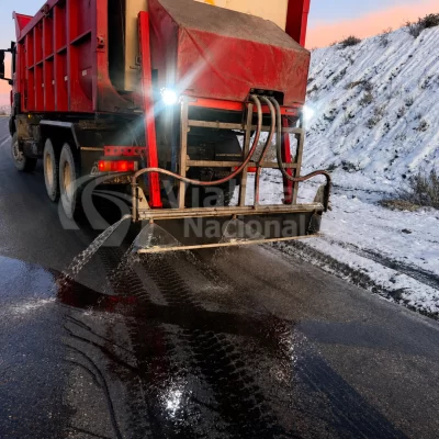 Plan Integral de Mantenimiento Invernal: Vialidad Nacional trabaja a lo largo de 2.550 kilómetros en Santa Cruz Plan Integral de Mantenimiento Invernal: Vialidad Nacional trabaja a lo largo de 2.550 kilómetros en Santa Cruz