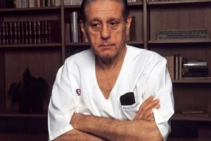Día Nacional de la Medicina Social: el homenaje a René Favaloro y a una medicina comprometida con la comunidad