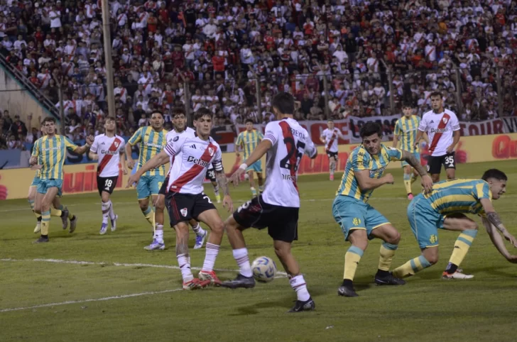 river-aldosivi2-728x482 river-aldosivi2-728x482
