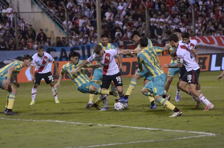river-aldosivi4-728x482 river-aldosivi4-728x482
