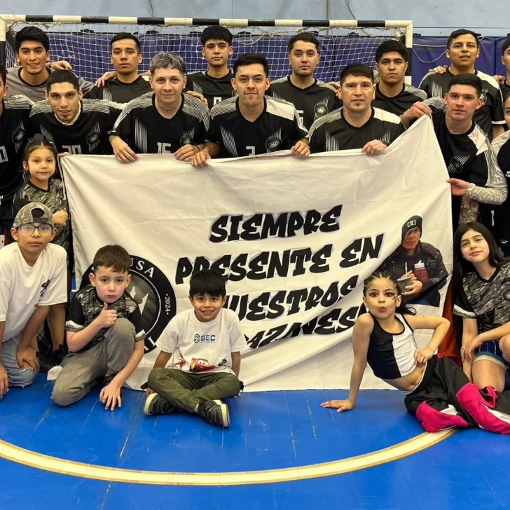 Pelusa Futsal sigue firme en la cima de la Primera B tras una fecha a puro gol Pelusa Futsal sigue firme en la cima de la Primera B tras una fecha a puro gol