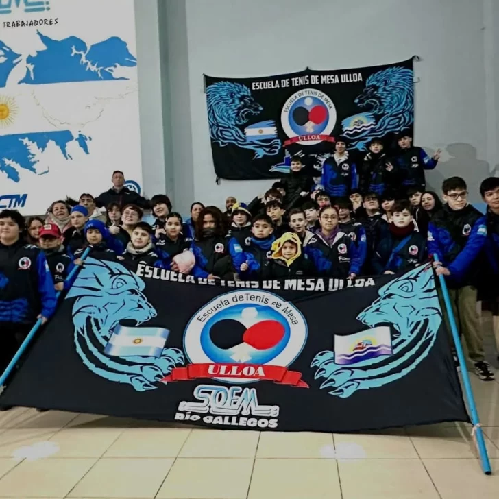 La Escuela de Tenis de Mesa Ulloa viaja con una numerosa delegación al Torneo Patagónico La Escuela de Tenis de Mesa Ulloa viaja con una numerosa delegación al Torneo Patagónico