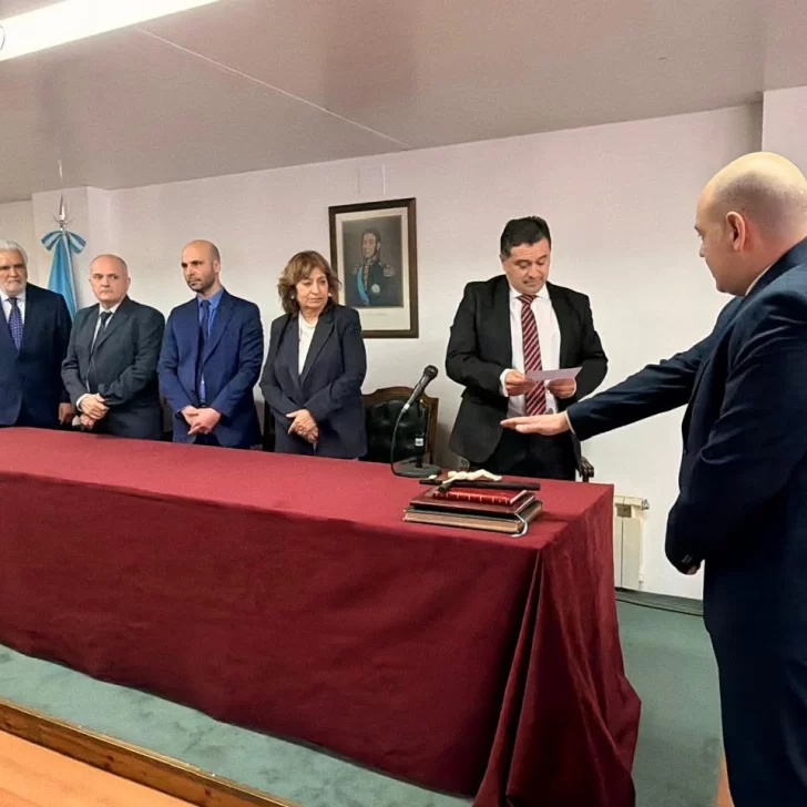 Asumió Jorge Astegiano como nuevo secretario Penal del Tribunal Superior de Justicia Asumió Jorge Astegiano como nuevo secretario Penal del Tribunal Superior de Justicia