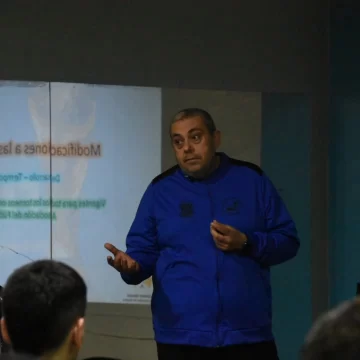 La Liga de Fútbol Sur presentó las nuevas reglas de juego para la temporada 2026/27 La Liga de Fútbol Sur presentó las nuevas reglas de juego para la temporada 2026/27