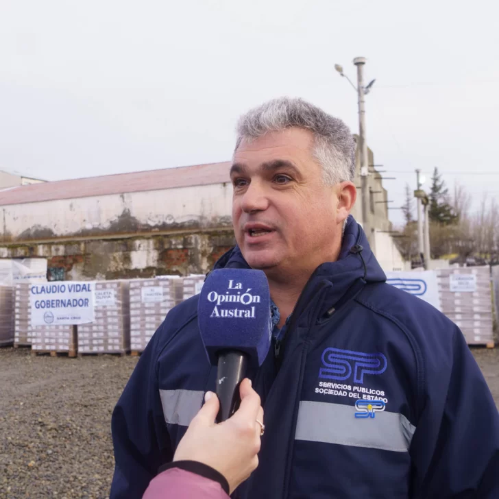 Cortijo detalló cómo será el operativo para renovar el alumbrado público en Santa Cruz: “En tres meses vamos a instalar la gran mayoría” Cortijo detalló cómo será el operativo para renovar el alumbrado público en Santa Cruz: “En tres meses vamos a instalar la gran mayoría”