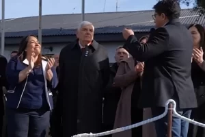 “Pepe” Bodlovic tras los dichos del gobernador Vidal durante el acto oficial: “No vale todo en política” “Pepe” Bodlovic tras los dichos del gobernador Vidal durante el acto oficial: “No vale todo en política”
