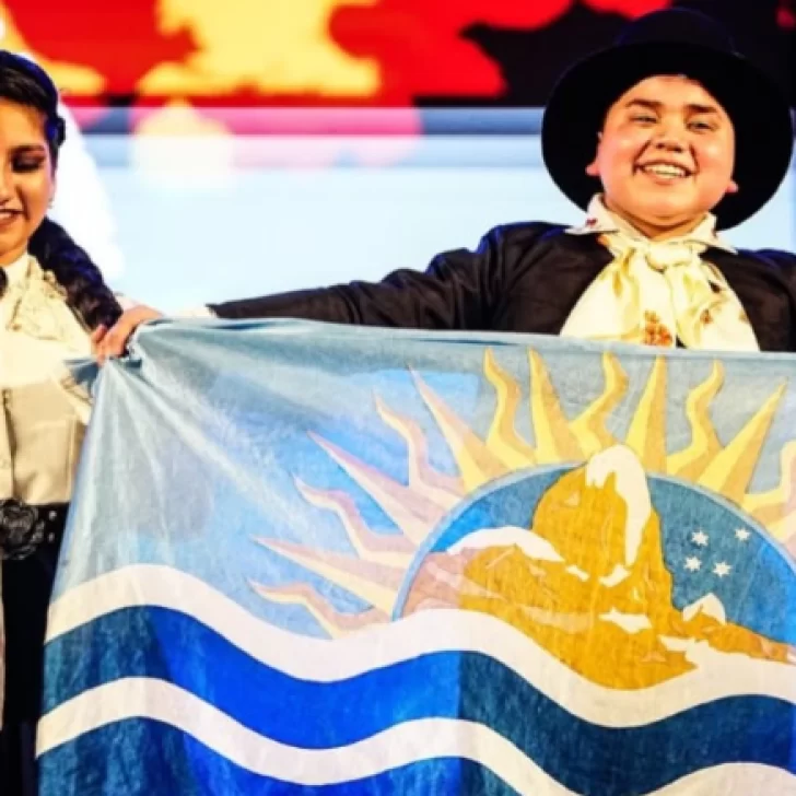 Bailarines de Pico Truncado, entre los cinco mejores del país en el certamen Pequeños y Grandes Artistas Bailarines de Pico Truncado, entre los cinco mejores del país en el certamen Pequeños y Grandes Artistas