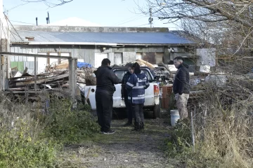 Inspeccionaron la vivienda del hombre de 81 años desaparecido en Río Gallegos Inspeccionaron la vivienda del hombre de 81 años desaparecido en Río Gallegos
