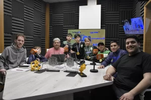 Los campeones de la Copa Cantera, Boxing Club y Boca RG, visitaron los estudios de LU12 AM680