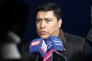 Claudio Vidal advirtió a petroleras tras despidos: “Hay una cuestión de abuso y vamos a meter un corte definitivo” Claudio Vidal advirtió a petroleras tras despidos: “Hay una cuestión de abuso y vamos a meter un corte definitivo”