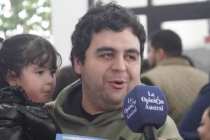 “Hasta la piscina del perro no paro”, la felicidad de Ariel y Yamila, la pareja adjudicada con un terreno “Hasta la piscina del perro no paro”, la felicidad de Ariel y Yamila, la pareja adjudicada con un terreno