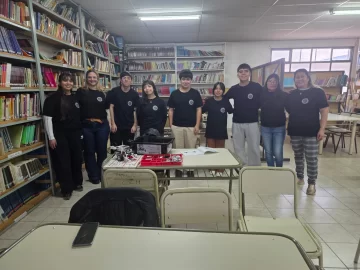 Estudiantes de Pico Truncado competirán en la final nacional de la Copa Robótica Educabot Estudiantes de Pico Truncado competirán en la final nacional de la Copa Robótica Educabot