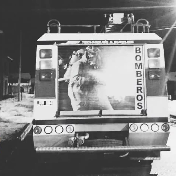 Un cortocircuito provocó un principio de incendio en una remisería de Los Antiguos Un cortocircuito provocó un principio de incendio en una remisería de Los Antiguos