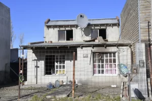 Incendio en Río Gallegos: una mujer fue trasladada al hospital y la vivienda sufrió daños parciales Incendio en Río Gallegos: una mujer fue trasladada al hospital y la vivienda sufrió daños parciales