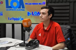 El árbitro de la Liga de Fútbol Sur, Nicolás Graves, explicó las nuevas reglas que tendrá el torneo oficial local El árbitro de la Liga de Fútbol Sur, Nicolás Graves, explicó las nuevas reglas que tendrá el torneo oficial local