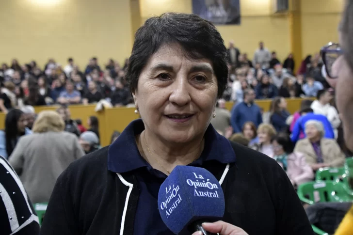PATRICIA-ZAPATA-MIC-LOA-728x485
