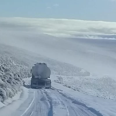 Quintana Energy sostuvo su operación en medio del temporal y destinó recursos propios para asistir a Cañadón Seco