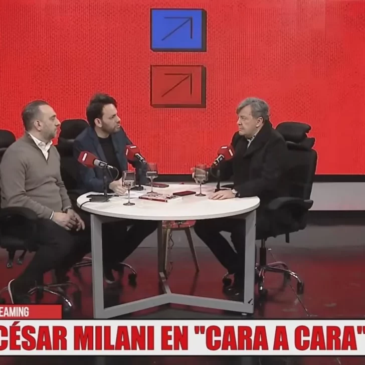 César Milani en Crónica Streaming: “Fue un error bajar el cuadro de Videla” César Milani en Crónica Streaming: “Fue un error bajar el cuadro de Videla”