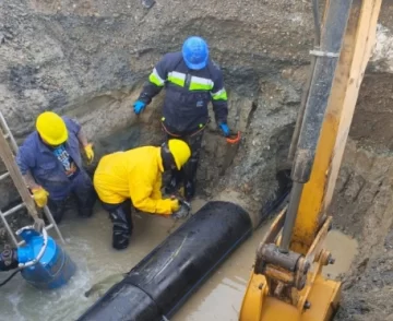 SPSE reparó el acueducto de la Autovía 17 de Octubre y comenzó la presurización de la red SPSE reparó el acueducto de la Autovía 17 de Octubre y comenzó la presurización de la red