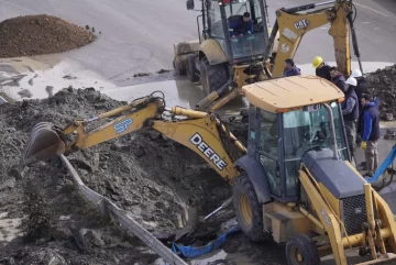 SPSE repara un caño del acueducto y advierte por baja presión de agua en Río Gallegos SPSE repara un caño del acueducto y advierte por baja presión de agua en Río Gallegos