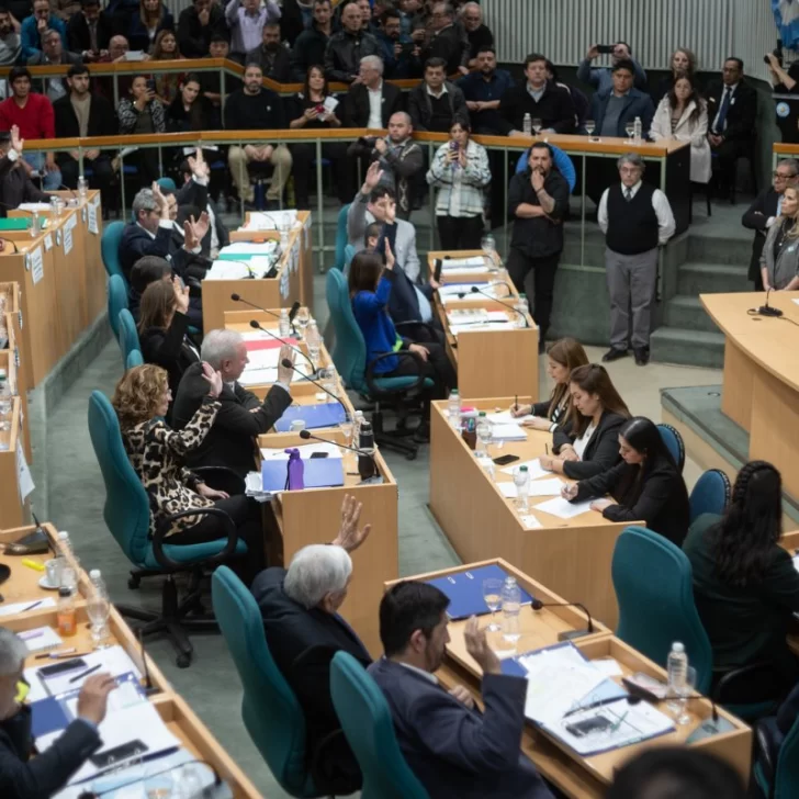 Diputados debaten la reforma electoral en Santa Cruz tras la eliminación de la Ley de Lemas Diputados debaten la reforma electoral en Santa Cruz tras la eliminación de la Ley de Lemas