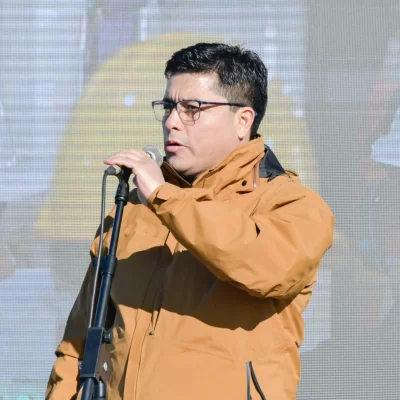 Claudio Vidal en la inauguración de los invernaderos hidropónicos: “Se sale adelante trabajando, con producción y sin bajar los brazos”