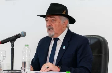 Pasivos ambientales en Chubut: Comodoro demandó a YPF, rechazó el acuerdo con Provincia y alertó a la Comisión Nacional de Valores Pasivos ambientales en Chubut: Comodoro demandó a YPF, rechazó el acuerdo con Provincia y alertó a la Comisión Nacional de Valores