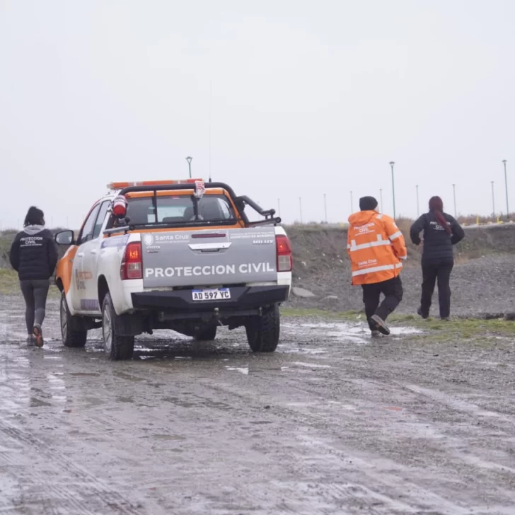 A una semana de la desaparición de César Aguilar, Protección Civil continua con los rastrillajes en la costanera de Río Gallegos A una semana de la desaparición de César Aguilar, Protección Civil continua con los rastrillajes en la costanera de Río Gallegos