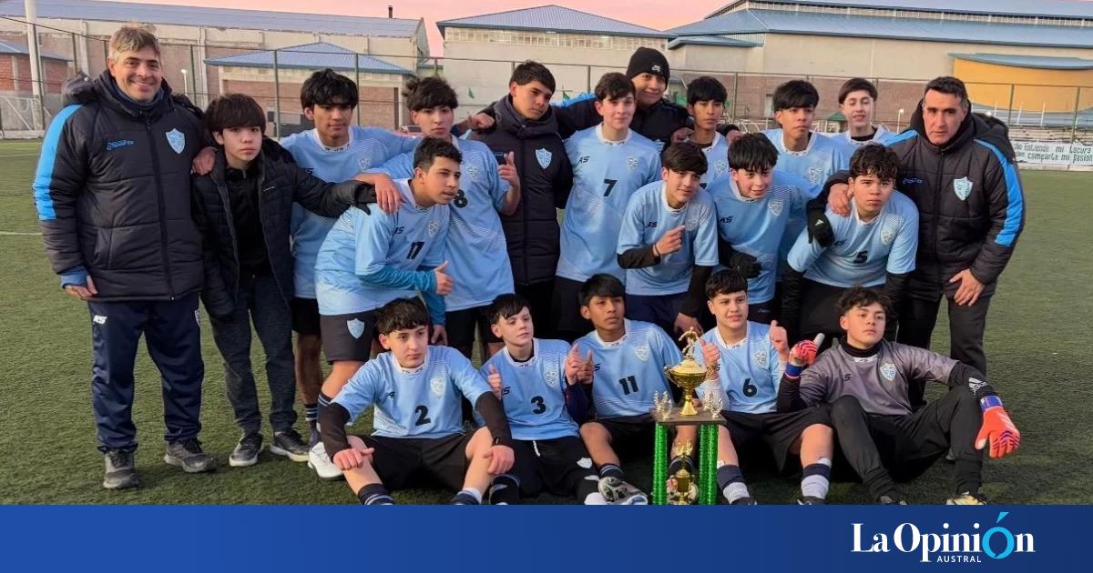 Hispano Americano se consagró campeón del Torneo de Invierno tras remontar el clásico ante Boxing