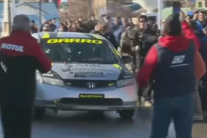 El argentino Lucas Garro ganó el 51° Gran Premio de la Hermandad El argentino Lucas Garro ganó el 51° Gran Premio de la Hermandad