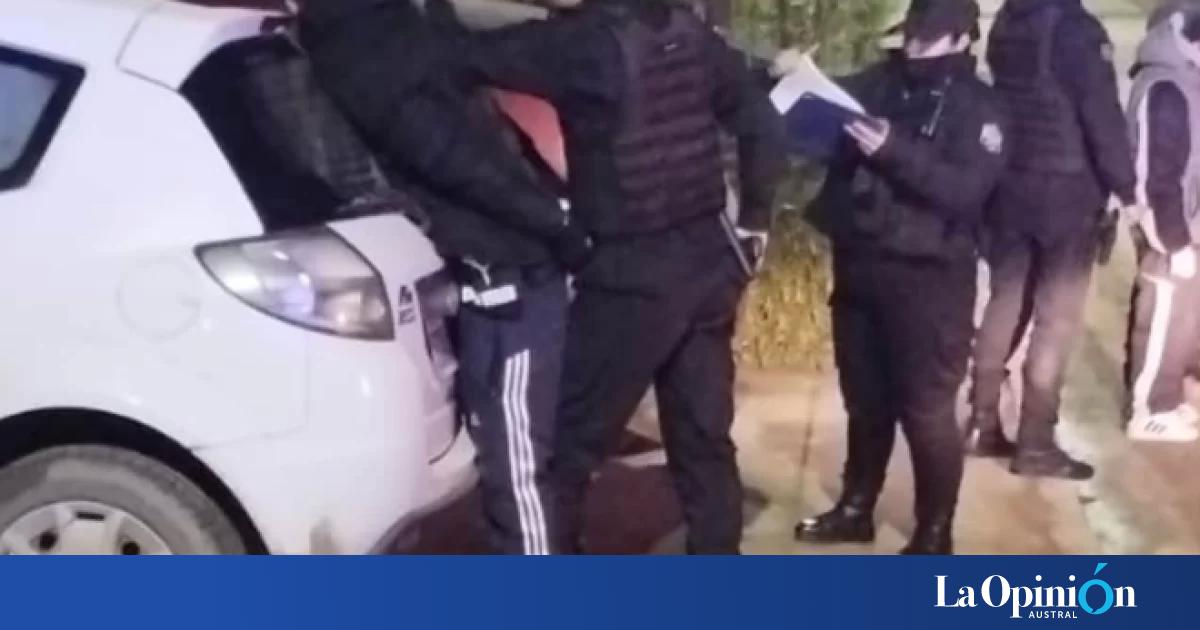 Entraron a robar una casa del Rotary 23, escaparon y fueron atrapados con un arma de fuego