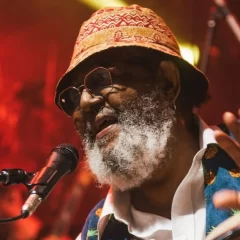 Murió Rubén “Negro” Rada a los 83 años: el adiós a una leyenda de la música uruguaya