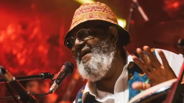 Murió Rubén “Negro” Rada a los 83 años: el adiós a una leyenda de la música uruguaya Murió Rubén “Negro” Rada a los 83 años: el adiós a una leyenda de la música uruguaya