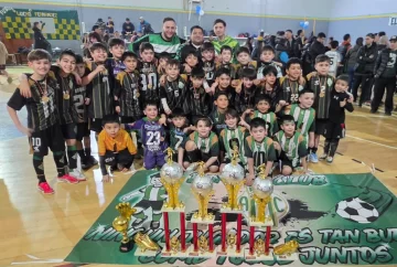 Los semilleros de Talleres y Boxing, protagonistas del Torneo Alumni Los semilleros de Talleres y Boxing, protagonistas del Torneo Alumni