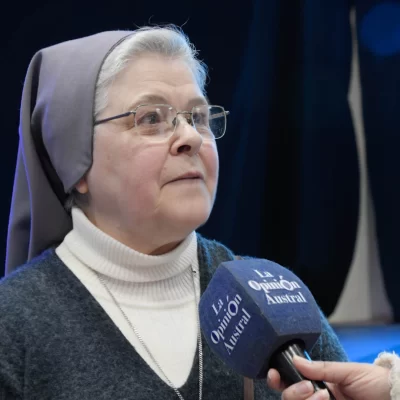 Ana María Fernández y tres libros que recuperan la misión de las Hijas de María Auxiliadora en Río Grande, Río Gallegos e islas Malvinas