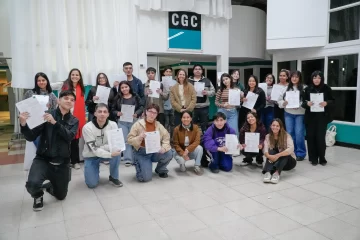 Alianzas que acompañan las trayectorias universitarias en Santa Cruz Alianzas que acompañan las trayectorias universitarias en Santa Cruz