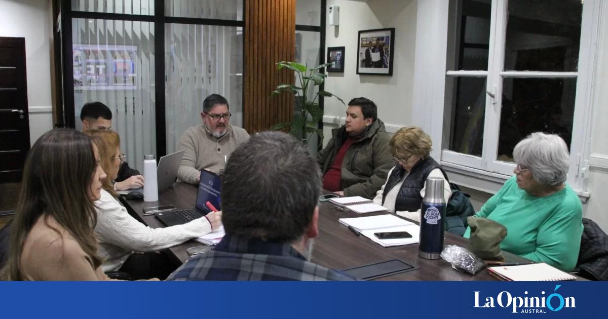 El Gobierno de Santa Cruz mantuvo la primera mesa técnica con ADOSAC