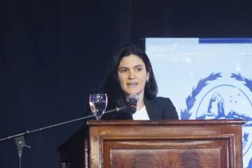 Elmiger: “Cuando un santacruceño escribe también es trabajo, producción local e identidad” Elmiger: “Cuando un santacruceño escribe también es trabajo, producción local e identidad”