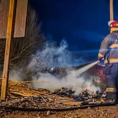 Bomberos neutralizaron una quema de basura en las calles de El Calafate