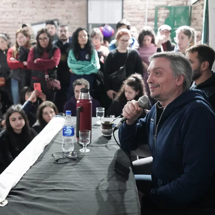 Máximo Kirchner apuntó contra Milei: “¿Quién vela por las familias argentinas?” Máximo Kirchner apuntó contra Milei: “¿Quién vela por las familias argentinas?”