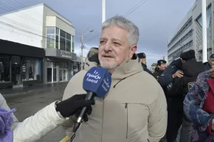 “No debería tenérsele miedo a la palabra cáncer”, afirmó el oncólogo Oscar Navarro