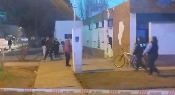 Le dieron de alta a los policías y reubicaron a los detenidos tras el incendio en la comisaría que dejó dos muertos Le dieron de alta a los policías y reubicaron a los detenidos tras el incendio en la comisaría que dejó dos muertos