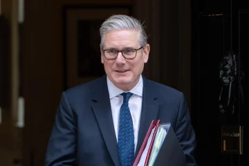 El primer ministro británico respondió a Milei por Malvinas: “Vamos a ser implacables” El primer ministro británico respondió a Milei por Malvinas: “Vamos a ser implacables”