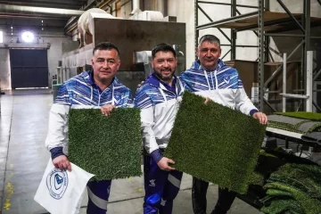 Vidal: “En cuatro años vamos a duplicar las canchas de césped sintético que se hicieron en 34 años de kirchnerismo” Vidal: “En cuatro años vamos a duplicar las canchas de césped sintético que se hicieron en 34 años de kirchnerismo”