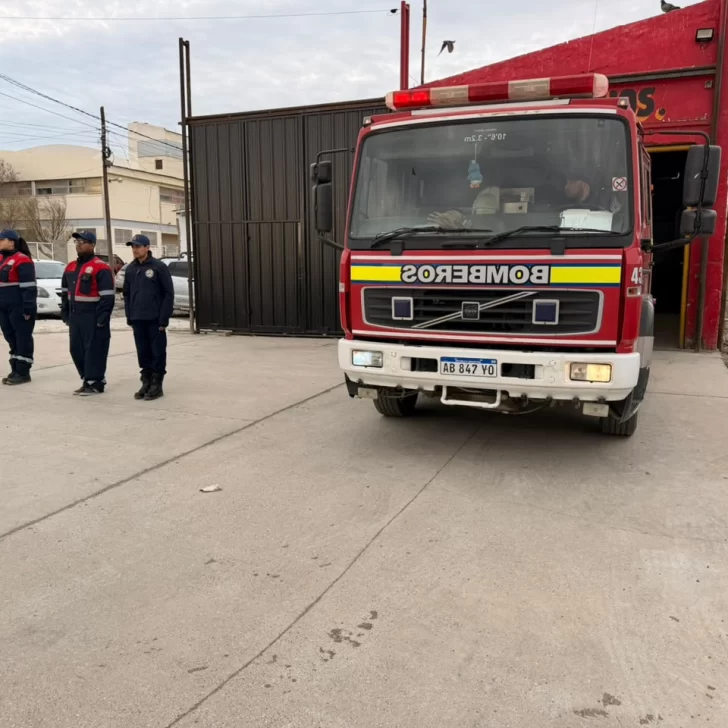 Bomberos Voluntarios realizaron un sirenazo nacional y reclamaron fondos Bomberos Voluntarios realizaron un sirenazo nacional y reclamaron fondos