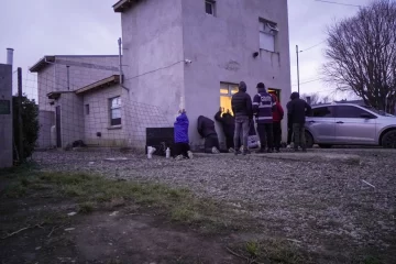 Cuatro detenidos por el tiroteo en Río Gallegos se declararon en huelga de hambre e insisten en su inocencia Cuatro detenidos por el tiroteo en Río Gallegos se declararon en huelga de hambre e insisten en su inocencia