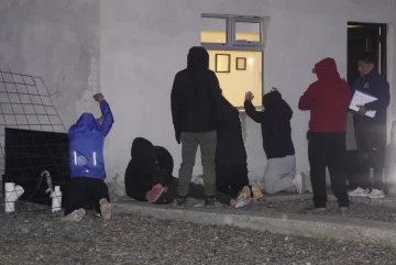 Seis detenidos tras el ataque a tiros contra una vivienda en Río Gallegos Seis detenidos tras el ataque a tiros contra una vivienda en Río Gallegos