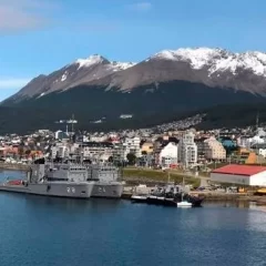 Malvinas: Milei apurará la creación de una base naval en Ushuaia