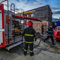 Se prendió fuego la caja térmica de una vivienda de Río Gallegos y el incendio fue sofocado por los propios vecinos