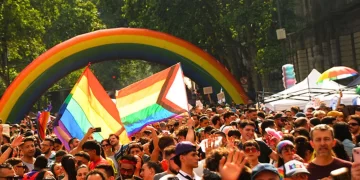 Marcha del Orgullo: Jorge Macri anticipó un acuerdo para postergar la movilización por la visita del Papa Marcha del Orgullo: Jorge Macri anticipó un acuerdo para postergar la movilización por la visita del Papa